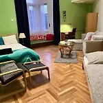 Vigszinhaz